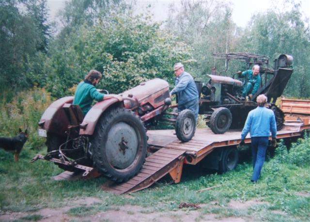 Thorsten schiebt mit dem 830 Komet