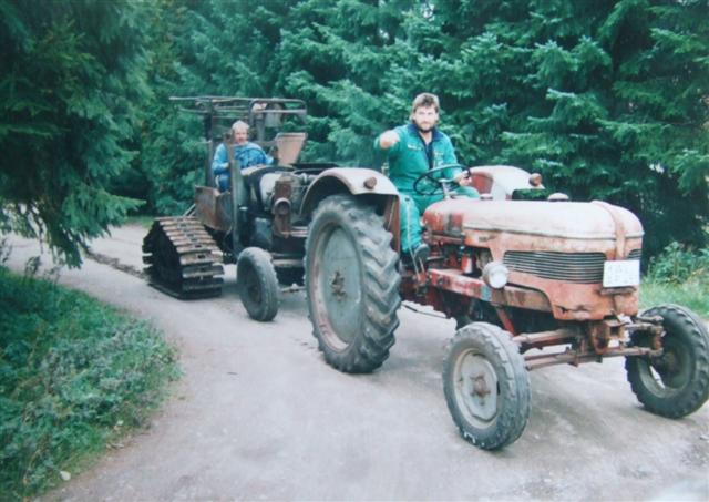 Komet mit Moorburg am Haken