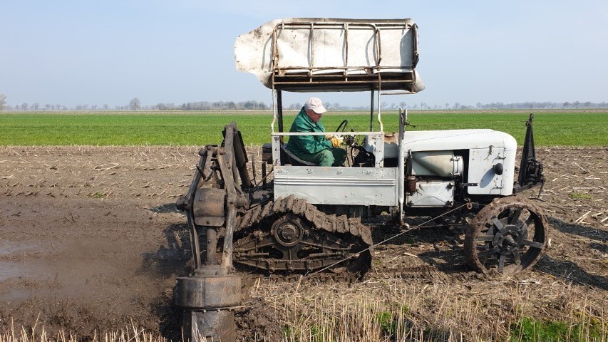 Maschine arbeitet