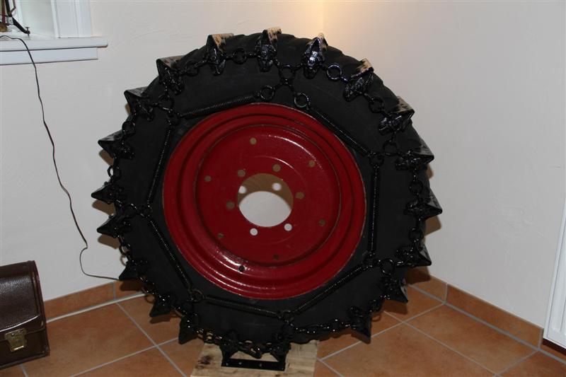 Hinterrad mit Gleitschutzkette
