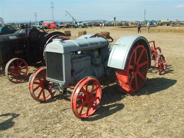 Eisenbereifter Fordson
