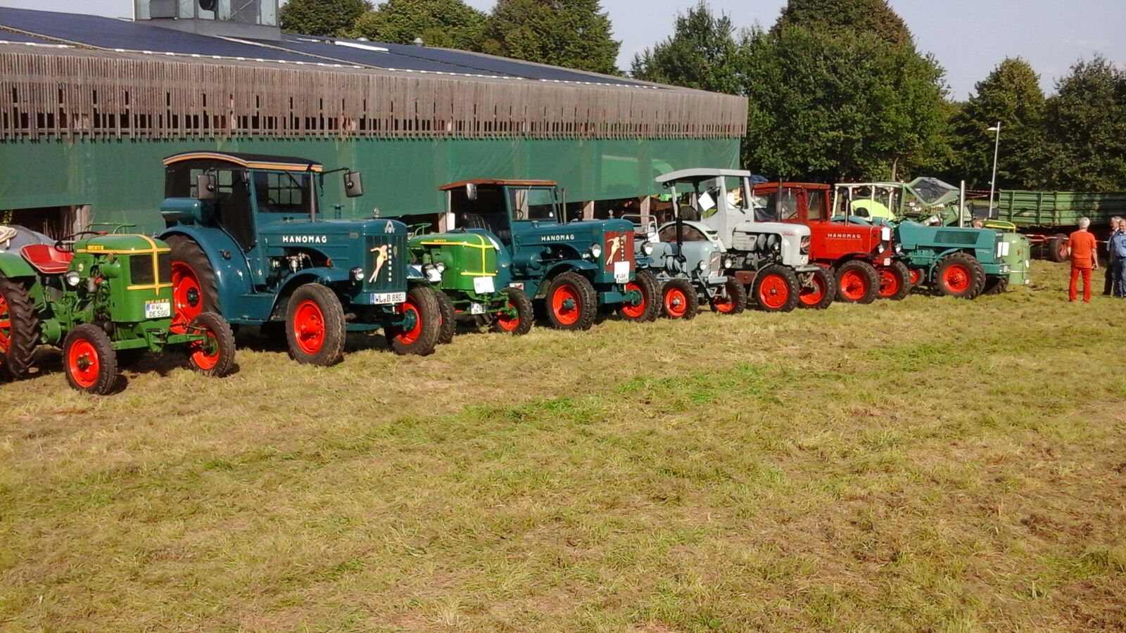 vor dem Agrarium
