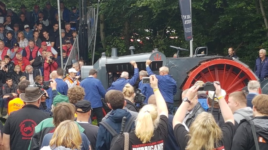 Landbaumotor