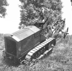 Kettenschlepper Panther